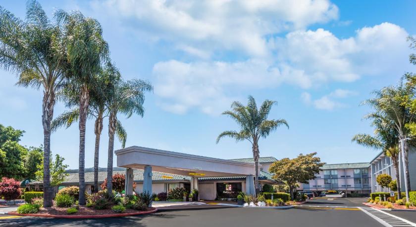 Holiday Inn Dublin - Pleasanton By IHG
