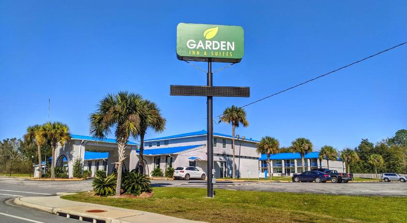 Garden Inn & Suites