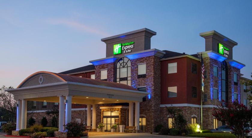 Holiday Inn Express & Suites Texarkana by IHG