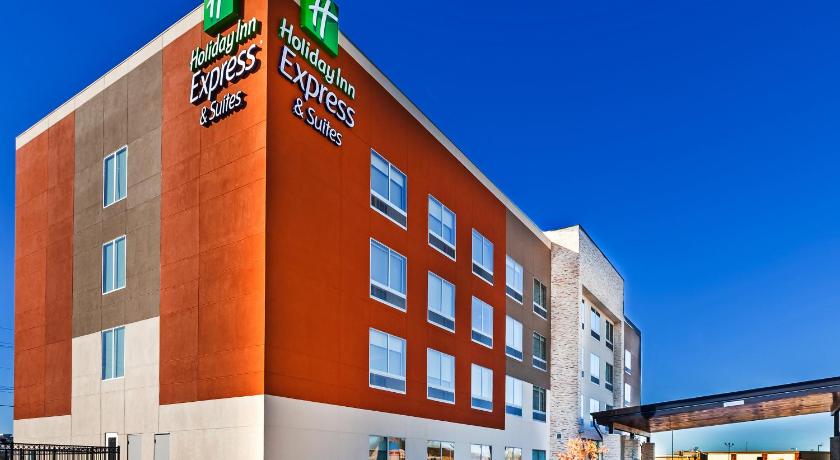 Holiday Inn Express and Suites Tulsa West / Sand Springs By IHG