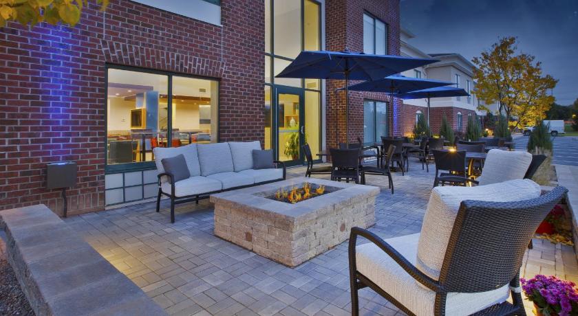 Holiday Inn Express Rochester-Victor By IHG