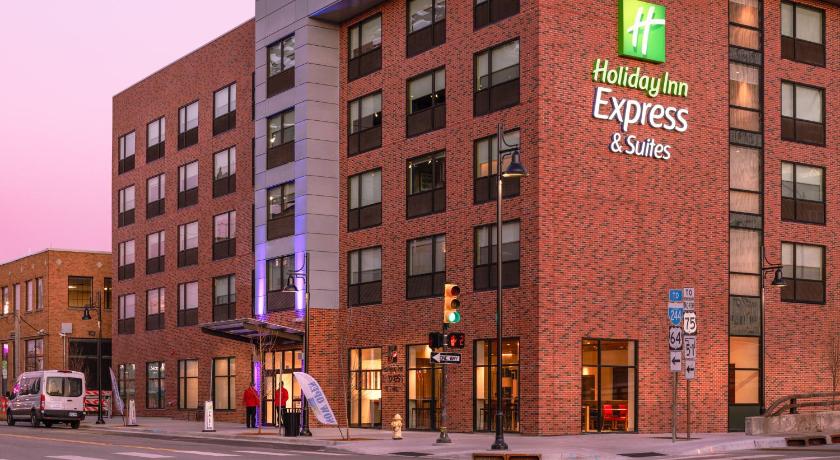 Holiday Inn Express and Suites Tulsa Downtown - Arts District By IHG