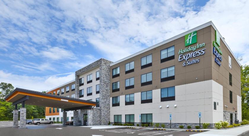 Holiday Inn Express & Suites Painesville - Concord By IHG