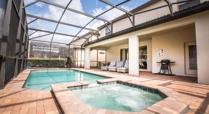 Giant Villa wPool FREE Water Park7mi to DISNEY