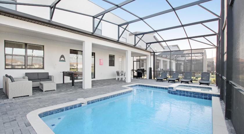 Private PoolSpa GameRoom near WDW Sleeps 25