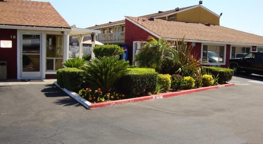Oasis Inn Sacramento- Elk Grove