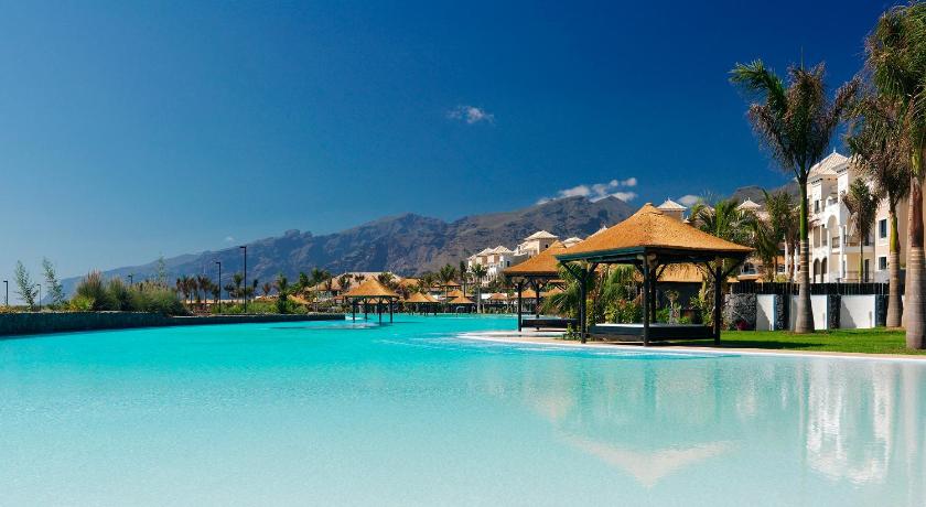 http://q-xx.bstatic.com/xdata/images/hotel/840x460/25759398.jpg?k=8ef995e23eba0f398f2f49811d5336c229fbcec11f0b26ea625572375c45bbb6&o=-0