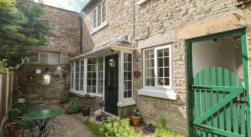 Wedgewood Cottage