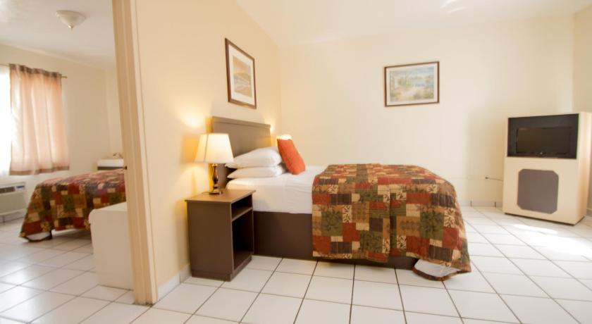 Parkway Inn
