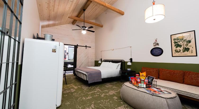 Cotton Court Hotel, by Valencia Hotel Collection