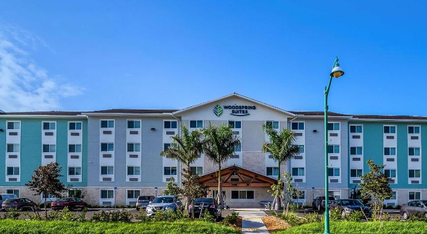 WoodSpring Suites Naples West