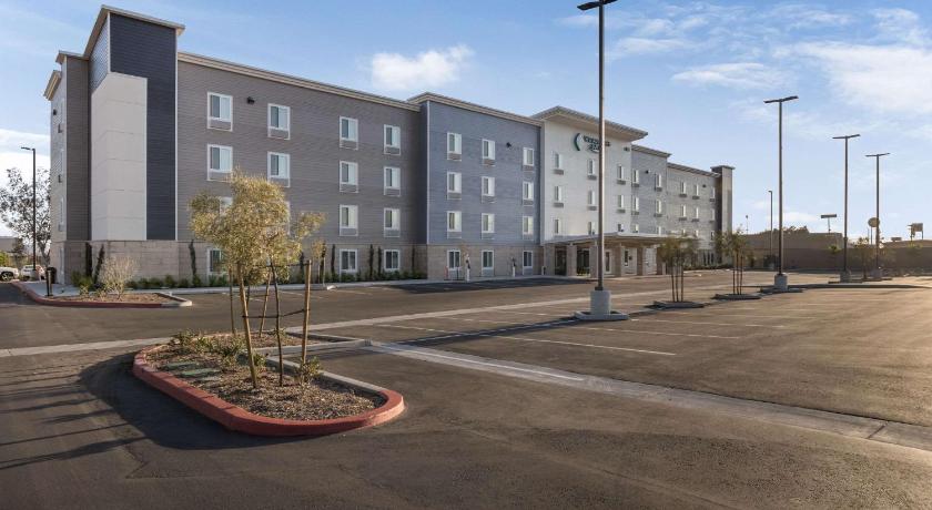 WoodSpring Suites Colton