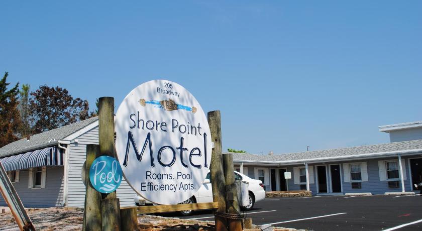Shore Point Motel