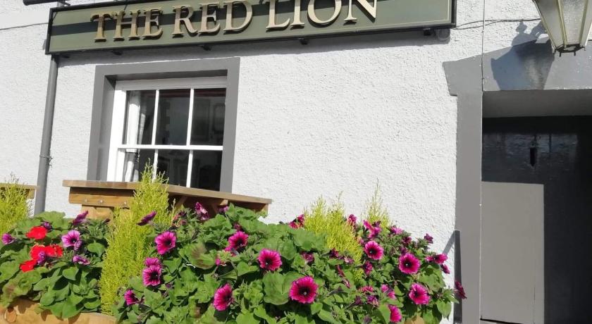 Red Lion Rooms - Self Check In