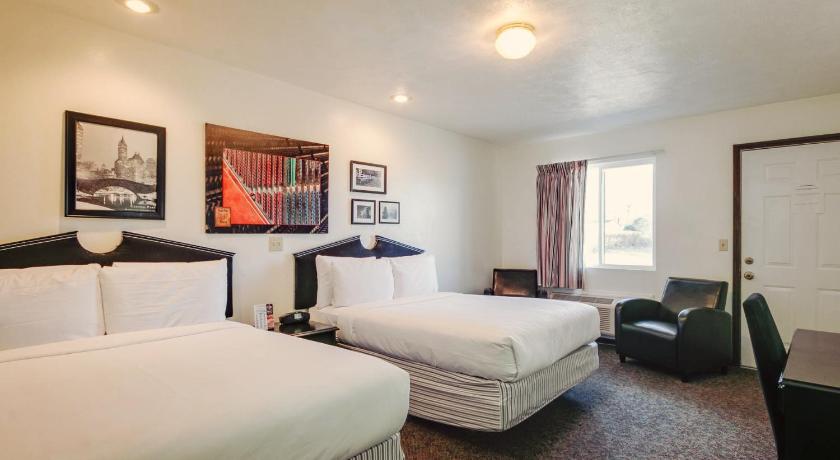 Simmer Motel