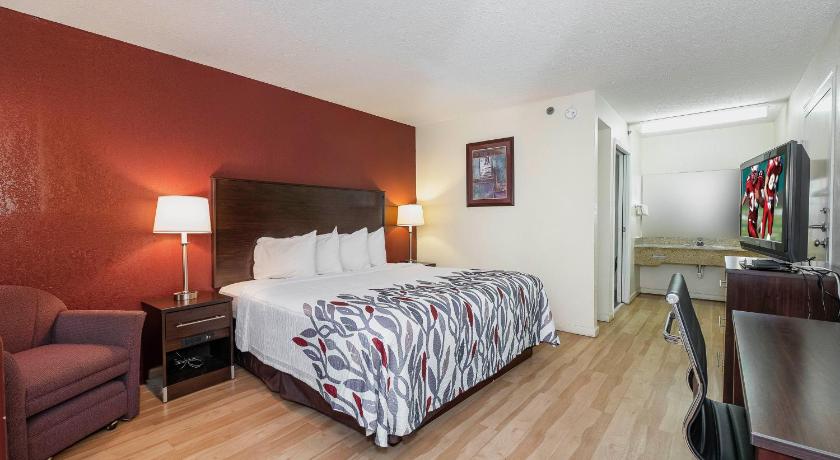 Red Roof Inn & Suites Rome