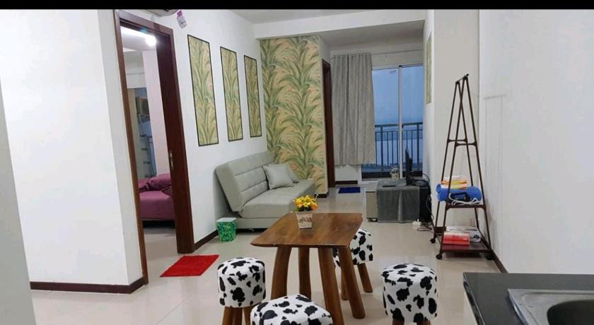 2 BR Jungle Decor Beautiful Sea View Fast Internet Top Of The Mall