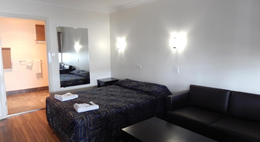 Blackwater Hotel Motel