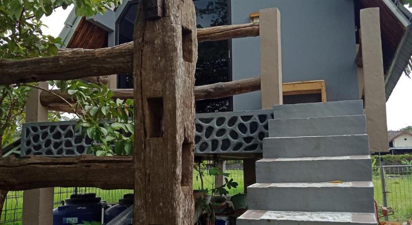 JOGLOPARI GuestHouse room 2 bukan untuk pasangan non pasutri