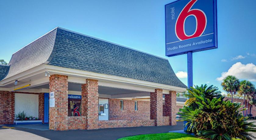 Motel 6 Tallahassee, FL - Downtown