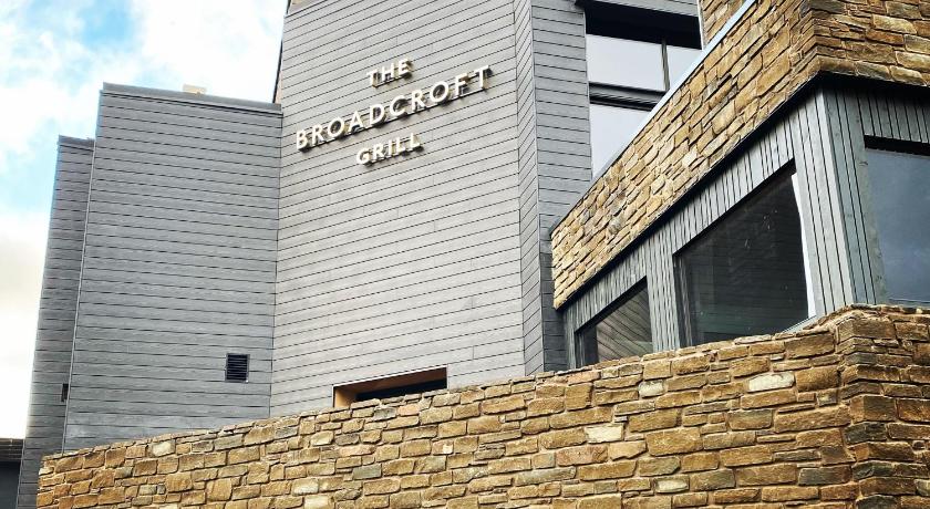 Broadcroft Hotel