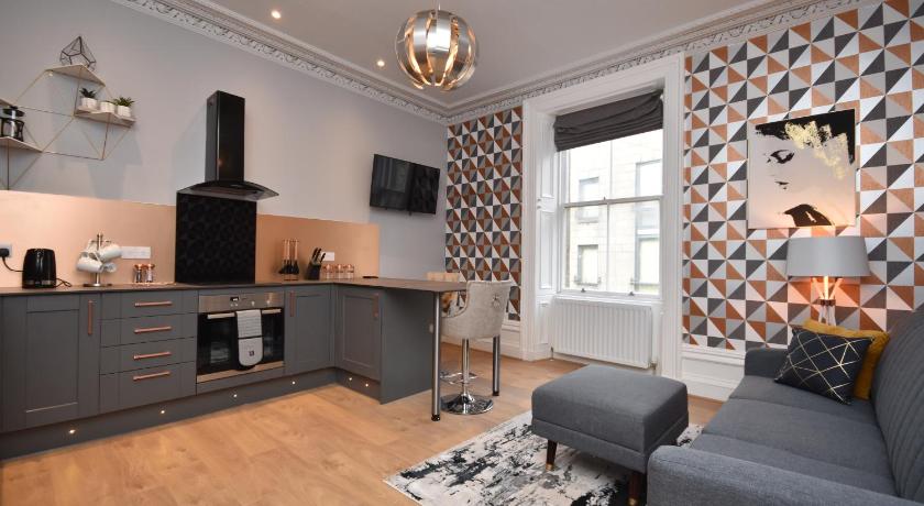 Signature Apartments