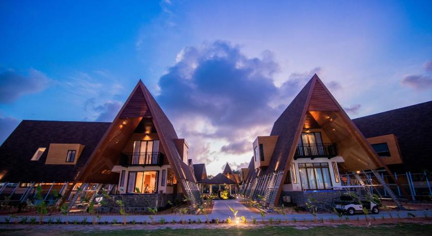 One Of A kind Resort at Trikora Beach - Bintan