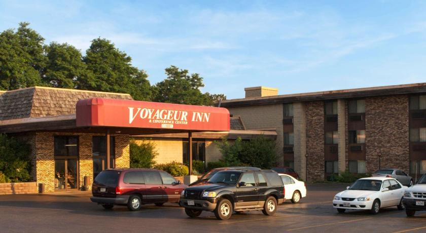 Voyageur Inn and Conference Center