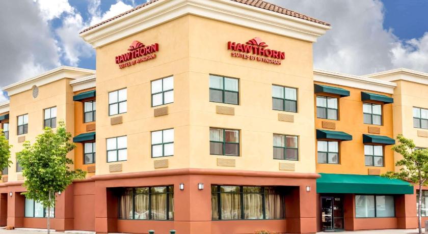 Hawthorn Suites by Wyndham Oakland - Alameda