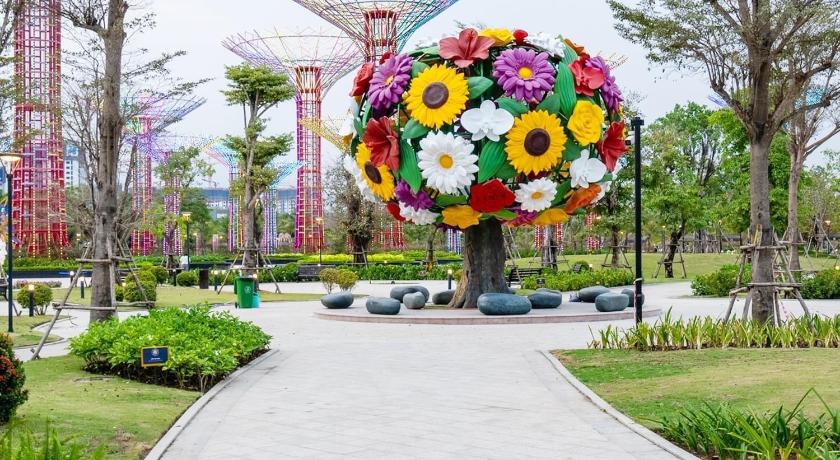 One-Bedroom Apartment Nguyen can Studio full noi that cao cap Vinhomes Grand Park
