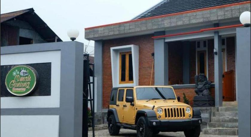 Omah Gunung Homestay
