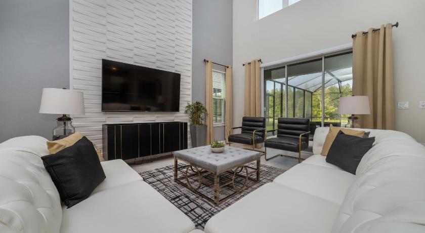 Villa wPrivate Pool &Themed Rooms, near Disney