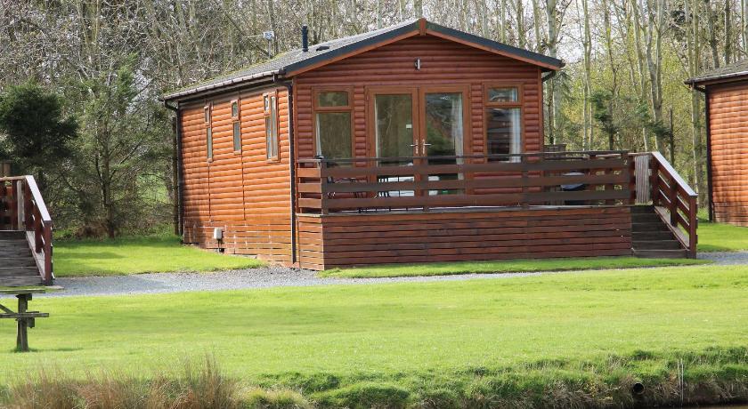 Oak Lodge