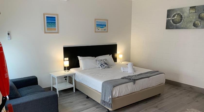 BENDIGO HIGH ST MOTEL - KING Beds