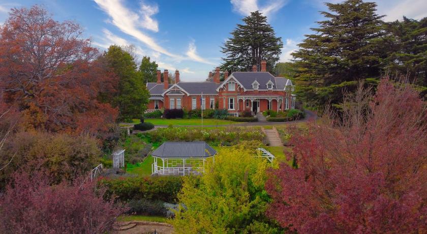 Arcoona Manor