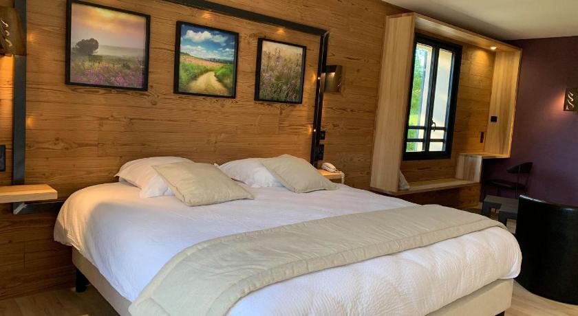 Logis Hotel Restaurant des Sapins