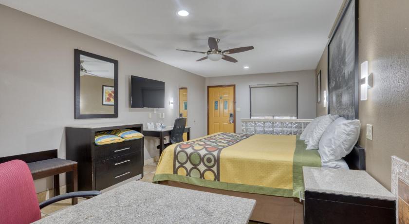 Texas Inn Donna
