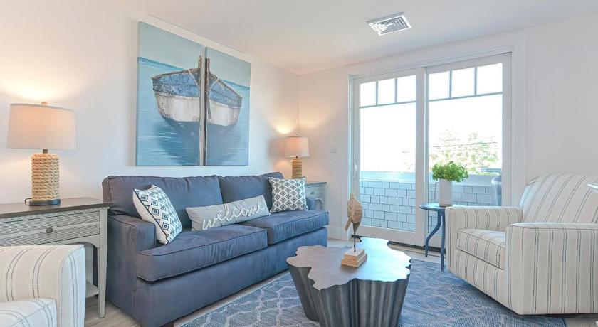 Harbortown Suites