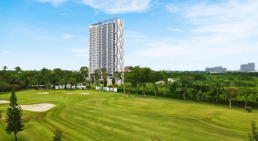 Kawana Golf Residence
