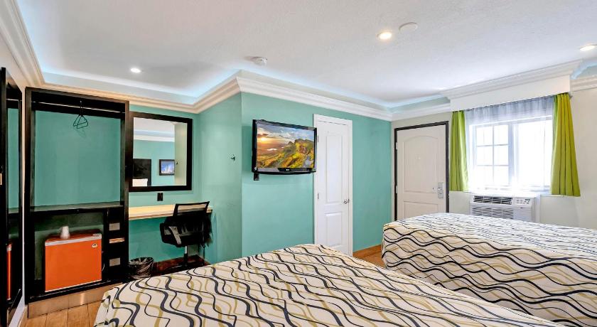 Mid City Inn