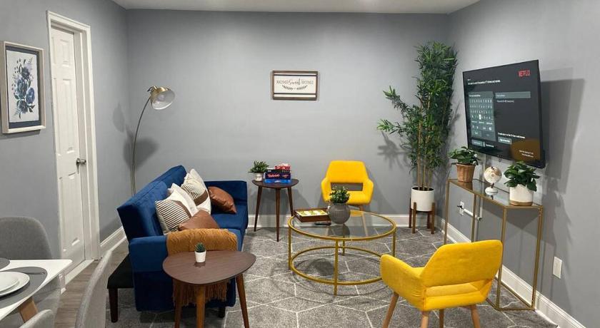 Reduced Priced! Apt by American Dream, Sleeps 6