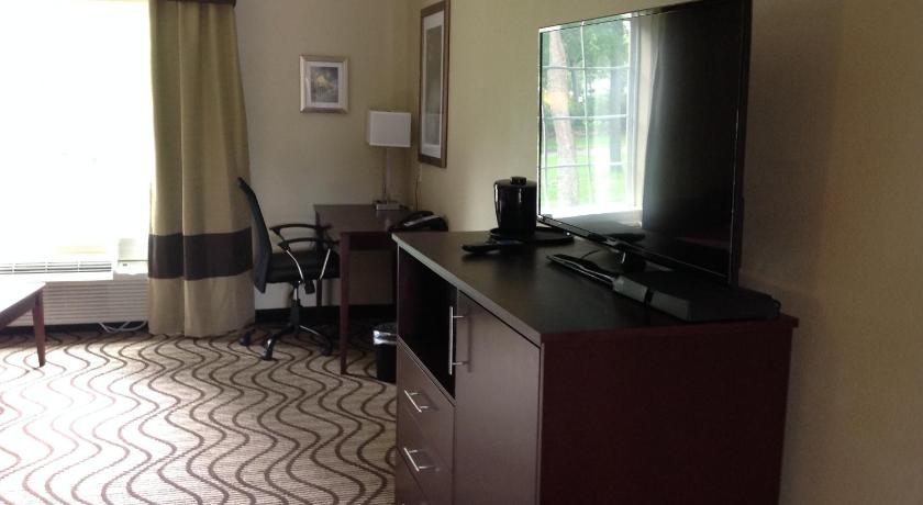 Executive Inn and Suites Jefferson