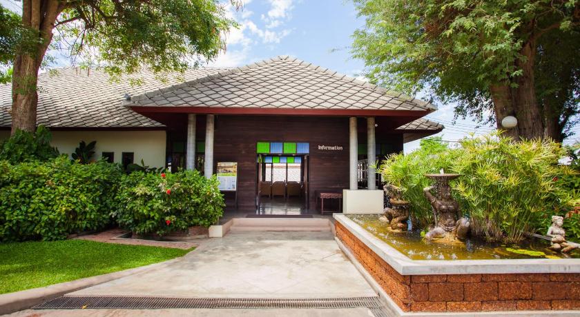 Lobby Royal River kwai Resort & Spa