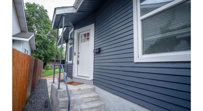 Remodeled Modern 1BR1BA Apt Near Downtown, 5min Pearl