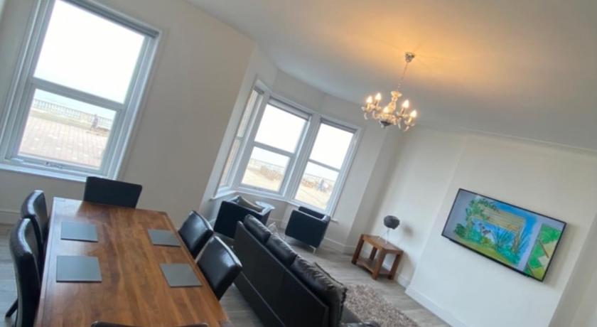 Coast View Apartments
