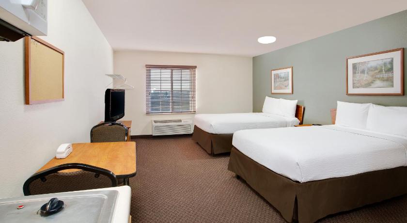 WoodSpring Suites Fort Wayne