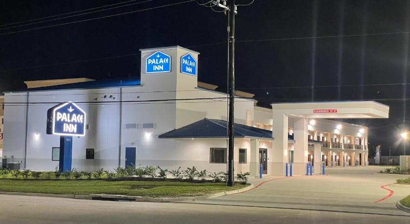 Palace Inn Blue Baytown @ Garth Rd