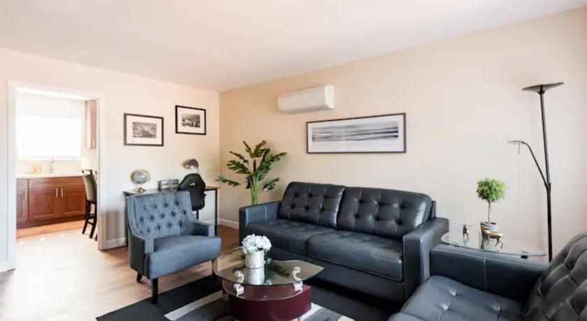 Posh home near Santana Row for vacation/business