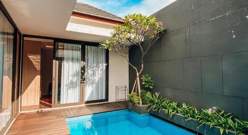 Villa Carmela Batu by Kingspark 8