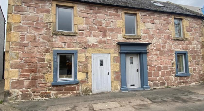 Little Ship Inn Rooms